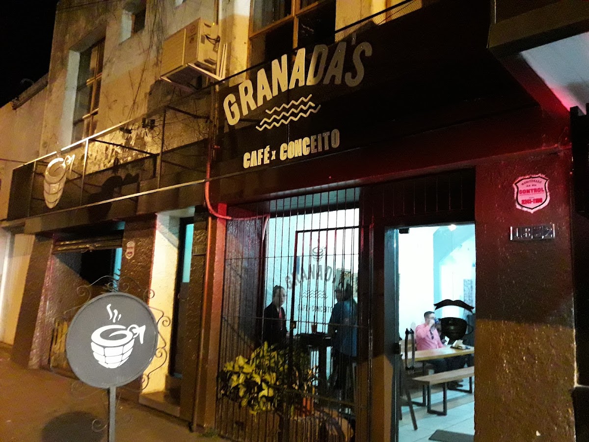 Granada's Café